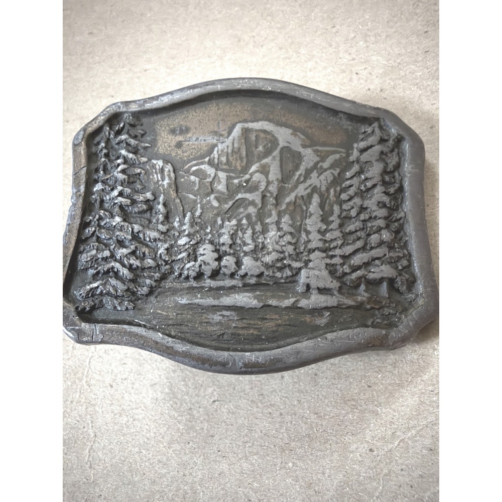 Vintage 1977 Indiana Metal Craft Yosemite National Park Half Dome Belt Buckle